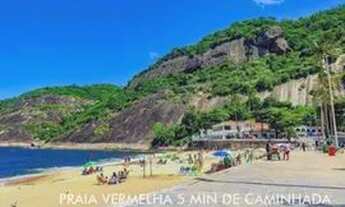 Imagem 5: Claro e espaçoso apto joia rara da Urca