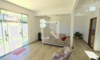 Imagem 2: Casa à Venda - Alvorada, 3 Quartos, 203 m2