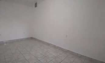 Imagem 2: Casa com 3 dormitórios para alugar, 100 m² por R$ 900,00 - Vila Bocaina - Mauá/SP
