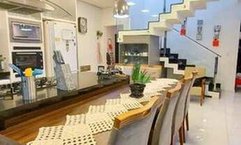 Imagem 3: Sobrado com 3 dormitórios à venda, 257 m² por R$ 1.700.000,00 - Reserva Aruanã - São José