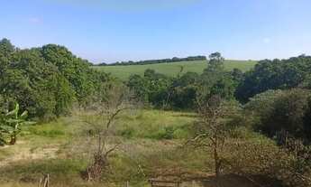 Imagem 6: Descubra o Paraíso Exclusivo: Chácara de 8200 metros em Condomínio Fechado