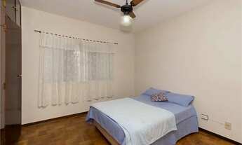 Imagem: Casa de Esquina Exclusiva no Bosque da Saúde