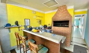 Imagem: Casa triplex para venda possui 272 metros