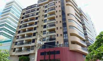 Imagem: 3 quartos de frente para o mar reformado