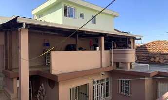 Imagem: Casa com Dormitorios em Olímpico, São