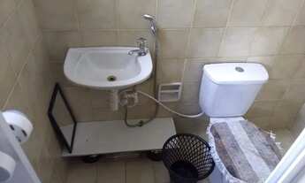 Imagem 2: Quarto Individual mob c/ banheiro em ap compartilhado- Meireles