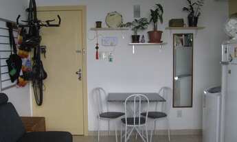 Imagem 4: Aluguel de kitnet no Bairro 2 de Julho, com vista pro mar