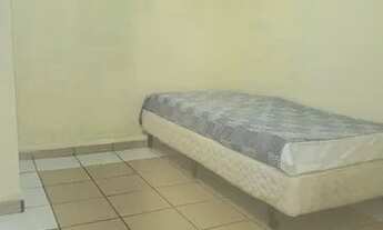 Imagem 5: Quarto semimobiliado no centro, livre de custos, $ 700,00
