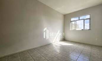 Imagem 2: Apartamento com 2 quartos para alugar, 69 m² por R$ 950,00/mês - Santa Helena - Juiz de Fo