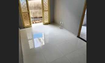 Imagem: Apartamento. Piso Porcelanato. Armários