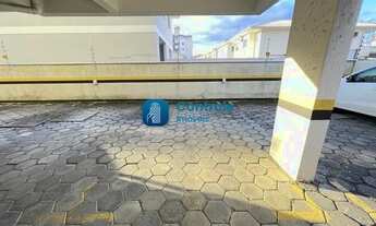 Imagem 3: Apartamento com 2 dormitórios, elevador e sacada no Bairro Nova Palhoça