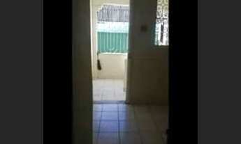 Imagem: Alugo quarto para rapazes