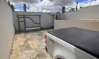 Imagem 3: Alugo Casa Ampla, Com Piscina, 3/4 Com closet e uma dependência, na Santa Mônica 1