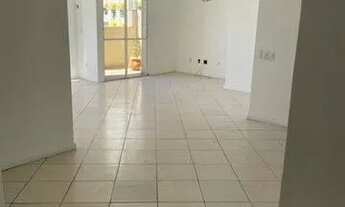 Imagem 7: COBERTURA EM FRENTE AO COLÉGIO MILITAR