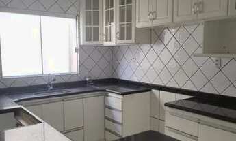 Imagem 5: Casa para aluguel possui 300 metros quadrados com 4 quartos em Parque Amazônia - Goiânia