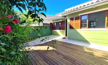 Imagem 4: Casa em rua calçada no Campeche-com suíte