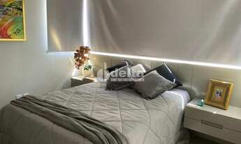 Imagem 2: Apartamento para aluguel, 2 quartos, 1 suíte, 1 vaga, Umuarama - Uberlândia/MG