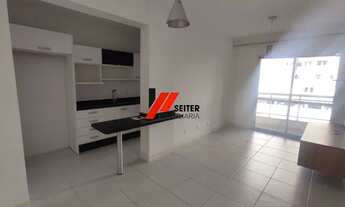 Imagem 4: Apartamento semi-mobiliado a venda no bairro Itacorubi com 2 dormitórios