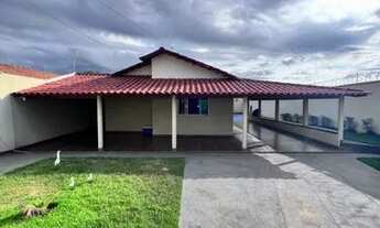 Imagem 2: Vendo Casa LOTE INTEIRO COM PISCINA Setor Jardim do Ipe Aparecida de Goiania