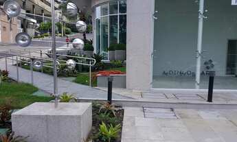 Imagem 2: MÁFFER IMÓVEIS ALUGA Apartamento mobiliado de 1 dormitório com garagem em localização priv