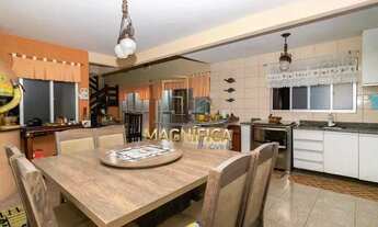 Imagem 2: EXCELENTE SOBRADO NO BAIRRO BACACHERI EM CURITIBA