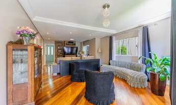 Imagem 2: Casa em Condomínio, 04 Quartos, 02 Vagas, Piscina, Santa Felicidade, Curitiba