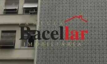 Imagem 2: Kitnet/Conjugado : / Residencial / Centro