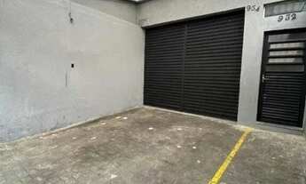 Imagem 3: Salão Comercial para Aluguel em Assunção - 100 m² com 1 Sala e 2 Banheiros