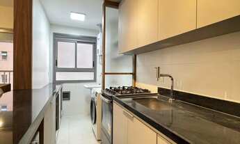 Imagem 4: APARTAMENTO RECÉM REFORMADO DE 1 SUÍTE + LAVABO PARA LOCAÇÃO NO CENTRO DE ALPHAVILLE