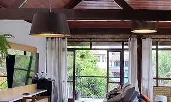 Imagem 4: Casa de condomínio para venda tem 280 metros quadrados com 4 quartos