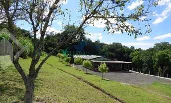 Imagem 4: Velleda oferece belo sítio escriturado com bela casa, piscina e quiosque em Viamão