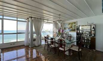 Imagem 2: Apartamento alto padrão de frente à Praia das Pitangueiras, com vista para o mar, à venda