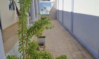 Imagem 7: CASA COM PISCINA EM AREA CENTRAL NO FAROL