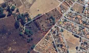 Imagem 4: Área Entre Duas Ruas Perto da Saída para Guapó