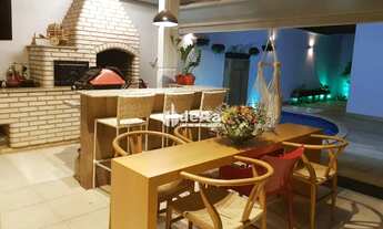 Imagem 5: Casa no condomínio Royal Park disponível para venda em Uberlândia-MG