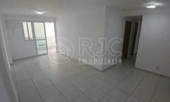 Imagem 3: Imóvel para venda tem 111 metros quadrados com 4 quartos em Tijuca - Rio de Janeiro - RJ