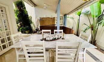 Imagem 3: Casa pé na areia disponível para venda em Juquehy