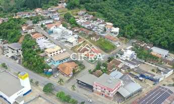 Imagem 3: Casa de Alvenaria - Venda - 493m2 - 06 quartos - Semi Mobiliada - Estrada São José esquina