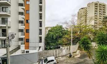 Imagem 6: Apartamento com varandas e vaga individual para venda