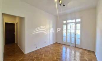 Imagem 5: IMÓVEL DE FRENTE PARA RUA ALEGRETE E RUA DAS LARANJEIRAS - SACADA, 3 QUARTOS, SALA AMPLA