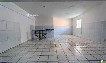 Imagem 6: Loja para locação com mezanino e amplo espaço na Av. Pontes Vieira