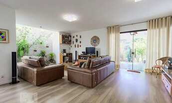 Imagem: Casa à Venda - Campo Belo, 3 Quartos, 220