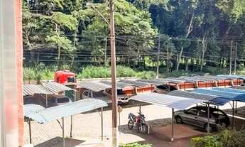 Imagem 3: Apartamento BNH em Corrêas