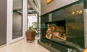 Imagem 2: Casa com 3 quartos no bairro Tristeza - Porto Alegre - RS