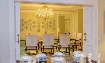 Imagem 7: Espaço e sofisticação neste apartamento clássico no jardim paulista