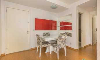 Imagem 4: Apartamento para venda tem 61 metros quadrados com 2 quartos em Passo da Areia - Porto Ale