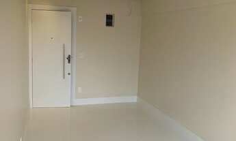 Imagem 3: Apartamento para venda possui 60 metros quadrados com 2 quartos em Candeal