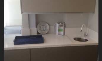 Imagem 5: Apartamento mobiliado no Brooklin Berrine com quarto separado da sala todo mobiliado