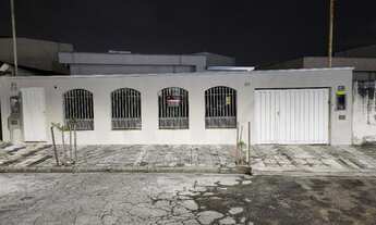 Imagem 3: Casa Comercial Casa com 2 dormitórios