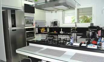 Imagem 5: LINDA Casa com 291 metros quadrados com 4 quartos sendo 3 suítes Jardim Siesta - Jacareí